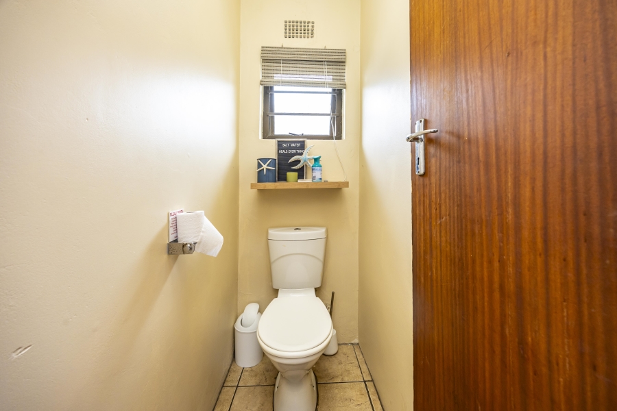 3 Bedroom Property for Sale in Marshstrand Eastern Cape